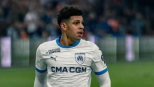 Luis Henrique in campo con la maglia del Marsiglia, dal profilo instagram del calciatore.