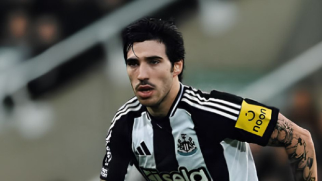 Sandro Tonali con la maglia del Newcastle &copy; profilo Instagram sandrotonali