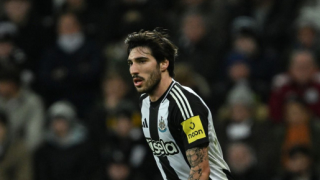 Tonali in azione &copy; pagina Facebook Newcastle