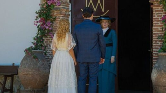 Cruz, Manuel e Jana in una scena de La Promessa &copy; Mediaset