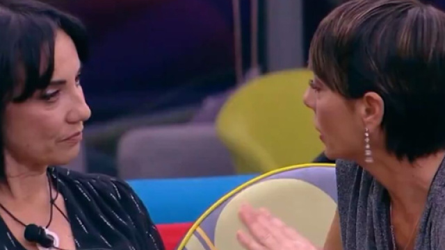Pamela Petrarolo e Ilaria Galassi - (&copy; Grande Fratello/Mediaset).