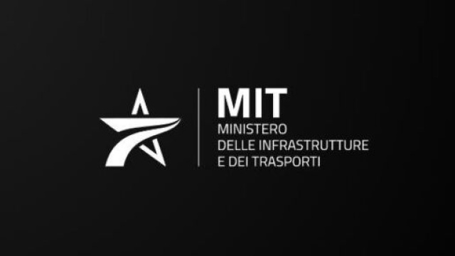 logo Ministero delle infrastrutture e dei trasporti &copy; dal sito ufficiale del ministero.
