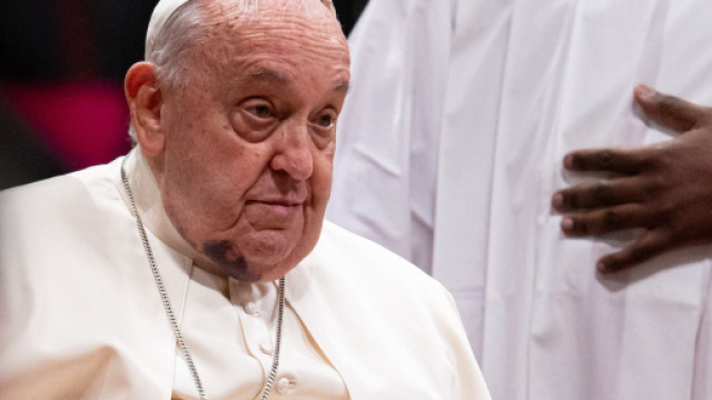 In foto Papa Francesco &copy; Rai 1.