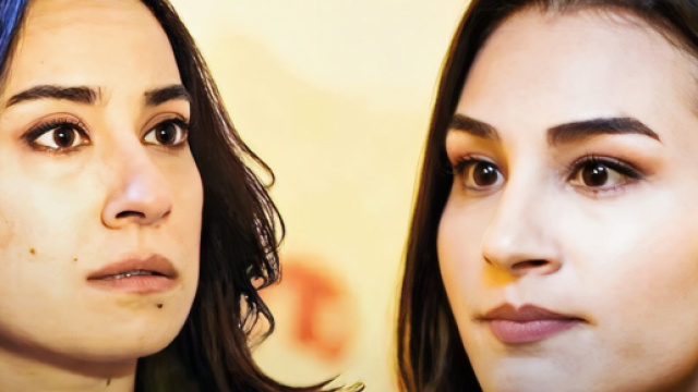 Dilek e Yesim - screenshot &copy; Tradimento.