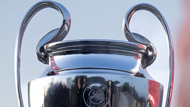 Trofeo della Champions League &copy; Instagram