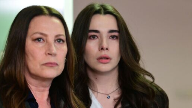 Guzide ed Oylum in Tradimento &copy; Mediaset Infinity