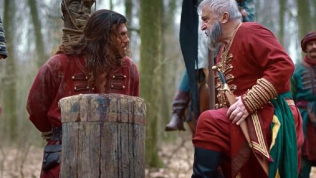 Hasan Balaban (Can Yaman ) affronta il giudizio di suo padre &copy; El Turco Mediaset