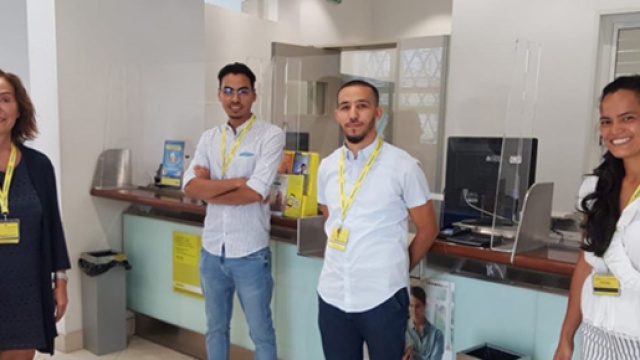 Operatori di sportello Poste Italiane - &copy; Poste Italiane