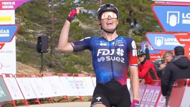 Demi Vollering, campionessa di ciclismo femminile &ndash; &copy; Screenshot Eurosport.