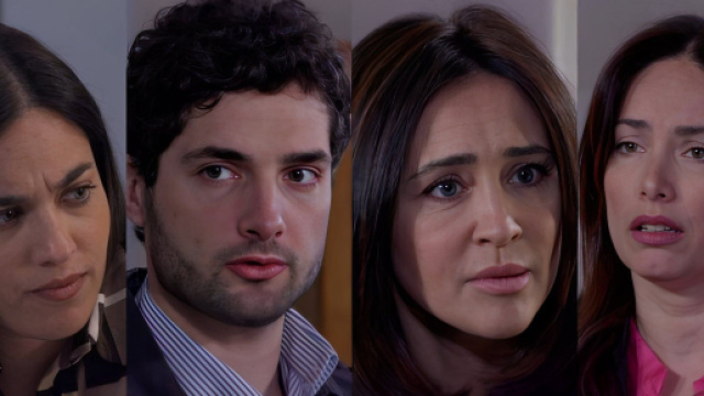 Manuela, Niko, Viola e la madre di Matteo - screenshot &copy; Un posto al sole.