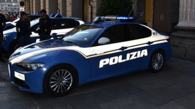 Volante della Polizia - &copy; Polizia di Stato