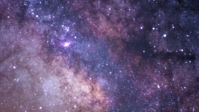 Costellazioni e stelle nel cuore della galassia &ndash; &copy; Pixabay.