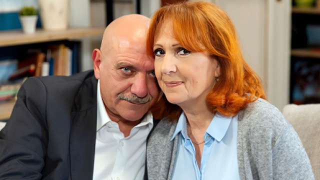 Luca De Santis (Luigi Di Fiore) e Giulia Poggi (Marina Tagliaferri) &copy; Un Posto al Sole Rai