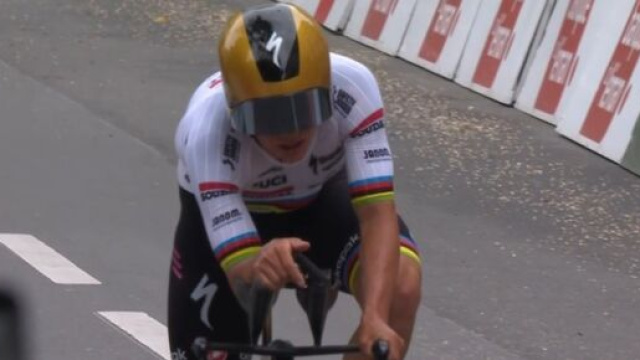 Remco Evenepoel al Giro di Romandia - &copy; Screenshot Eurosport