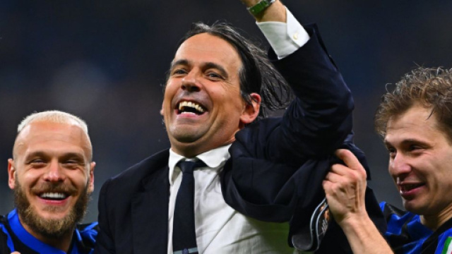 Federico Dimarco, Simone Inzaghi e Nicol&ograve; Barella &copy; Inter