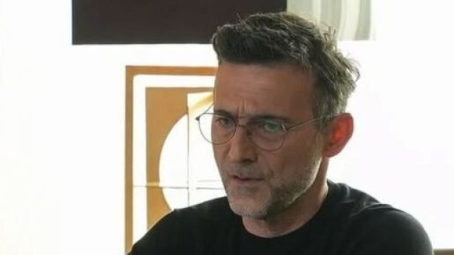 Cem Bender, l'attore che in Tradimento interpreta Oltan - Foto Profilo Instagram &copy; Bender