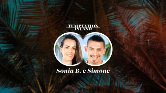 Sonia B. e Simone &ndash; Foto &copy; Temptation Island / Mediaset.
