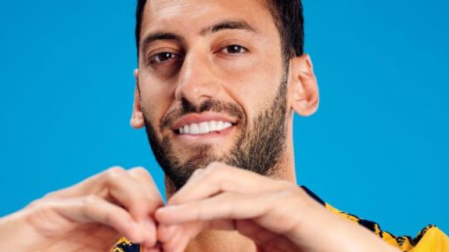 Il centrocampista Hakan Calhanoglu &copy; FC Inter