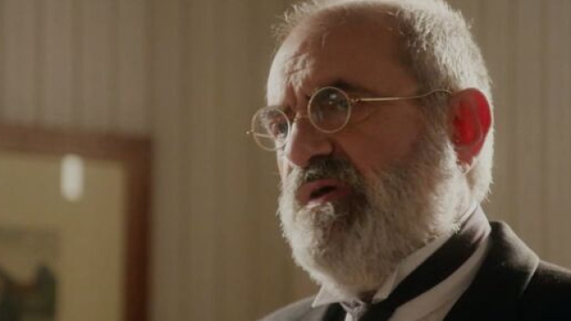 La Promessa, trame dalla Spagna: Romulo torna in libertà e dà le dimissioni  a causa di Pia