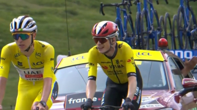 Tadej Pogačar al Crit&eacute;rium del Delfinato &ndash; &copy; Screenshot Eurosport.