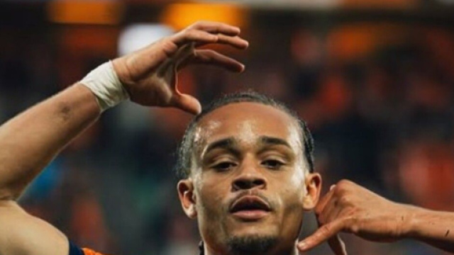 Xavi Simons con la divisa della nazionale olandese &copy; Instagram