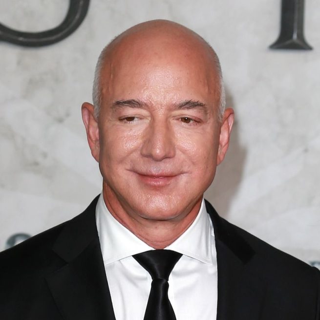 Jeff Bezos e Lauren Sanchez a Londra nel 2022 &copy; Shutterstock