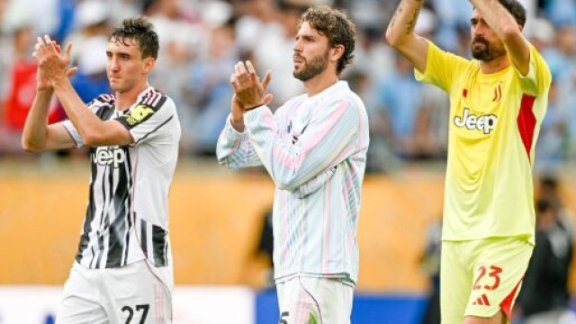 Manuel Locatelli e Andrea Cambiaso. Foto &copy; Juventus FC