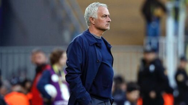 Jos&eacute; Mourinho, allenatore del Fenerbahce. Foto &copy; Fenerbahce