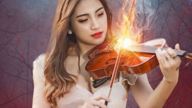 Donna con violino - &copy; Pixabay IA.