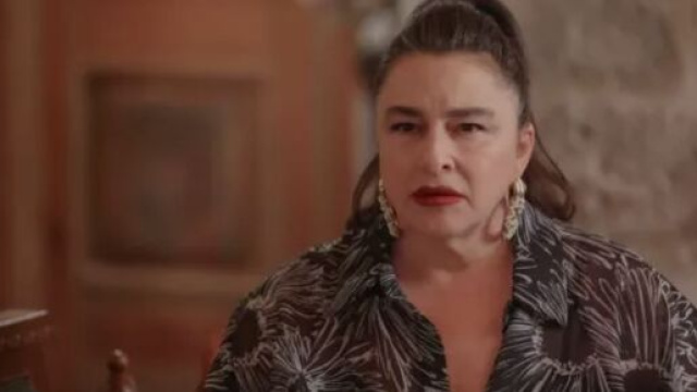 Hikmet in una scena de La notte nel cuore &copy; Mediaset.