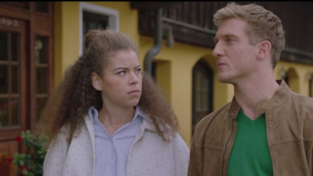 Ana e Vincent in una scena di Tempesta d'amore &copy; Mediaset.