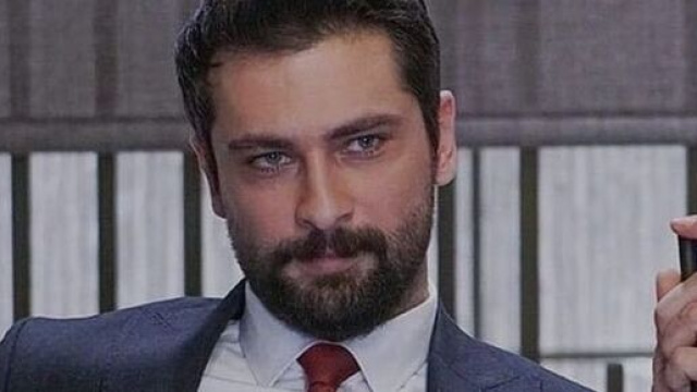 Onur Tena &egrave; Alihan in Forbidden Fruit &copy; Mediaset.