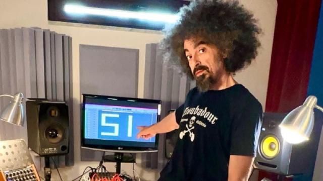 Caparezza (&copy; profilo Facebook ufficiale )