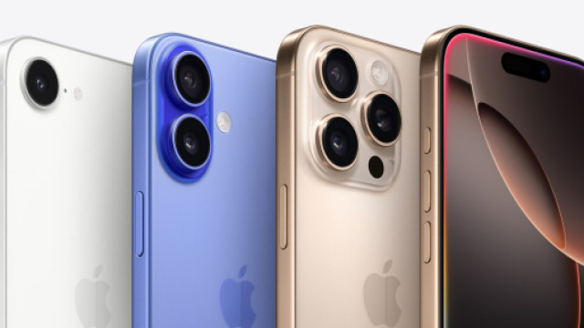 Gamma attuale Apple iPhone 16 &copy; Apple.