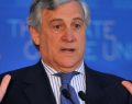 Dopo la curva Fanfani e la 'fermata Lollobrigida' arriva la stazione Tajani