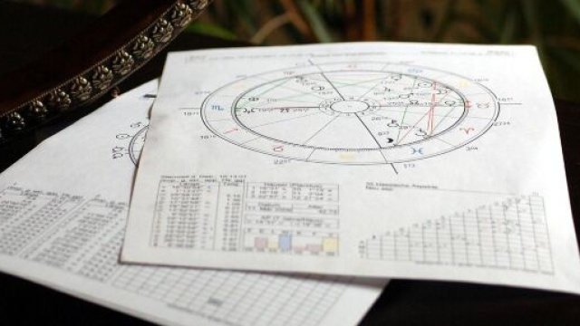 Diagramma astrologico con la posizione dei pianeti al momento della nascita &copy; Pixabay.
