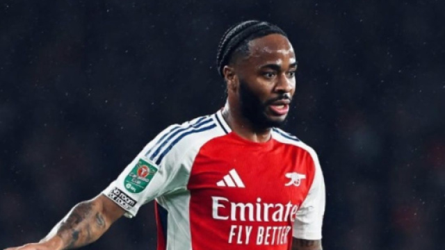 Raheem Sterling con la maglia dell'Arsenal - Profilo Instagram &copy; Sterling