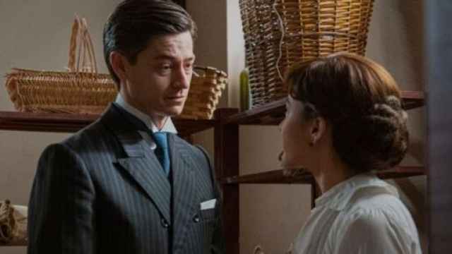 Catalina e Pelayo in una scena de La Promessa &copy; Mediaset.