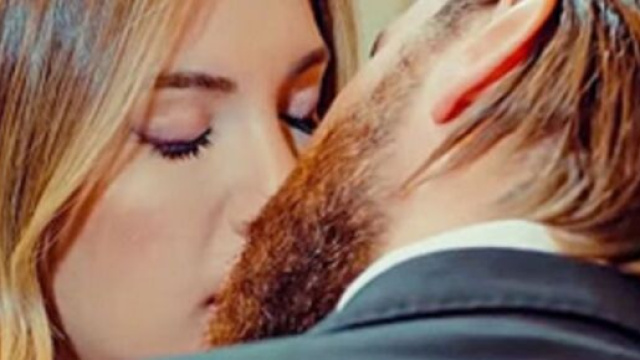 Yildiz e Kemal in Forbidden Fruit &ndash; &copy; Mediaset.