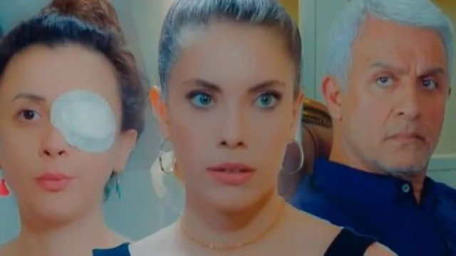 Sengul, Yildiz e Halit in una scena di Forbidden Fruit &copy; Mediaset.