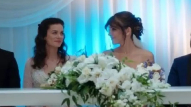 Bahar al suo matrimonio &copy; La forza di una donna (Kadin) screenshot Youtube.