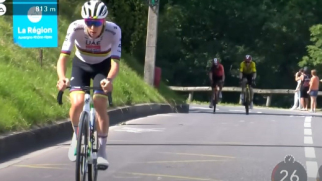 Tadej Pogačar al Delfinato &ndash; &copy; Screenshot Eurosport.