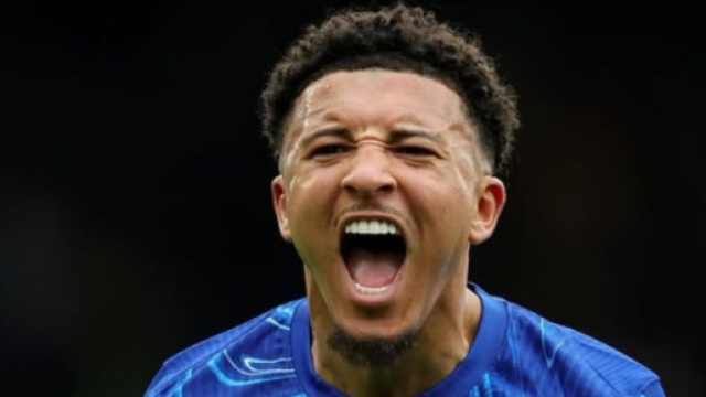 Jadon Sancho con la maglia del Chelsea &copy; Instagram