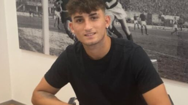 Gennaro Anatriello, calciatore del Bologna &copy; Instagram