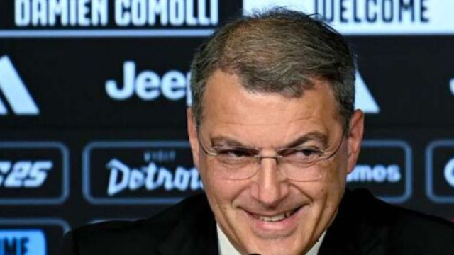 Damien Comolli in conferenza stampa &copy; Juventus FC