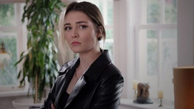Irem in una scena di Innocence &copy; Mediaset.