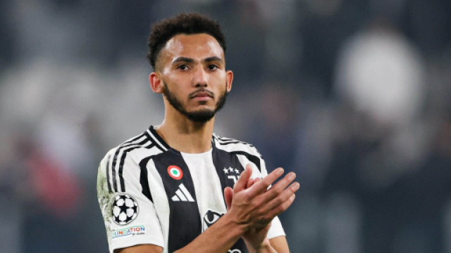 Lloyd Kelly con la divisa della Juventus &copy; Instagram