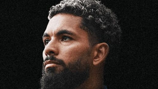 Douglas Luiz in un'immagine promozionale &copy; Juventus FC