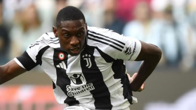 Kolo Muani in azione con la maglia della Juventus &copy; Instagram