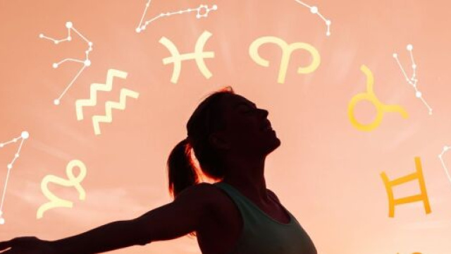 Donna e ruota dei segni zodiacali: Foto da &copy; Pixabay